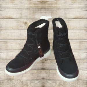 Sorel Explorer II Joan Cozy black Boots size 11